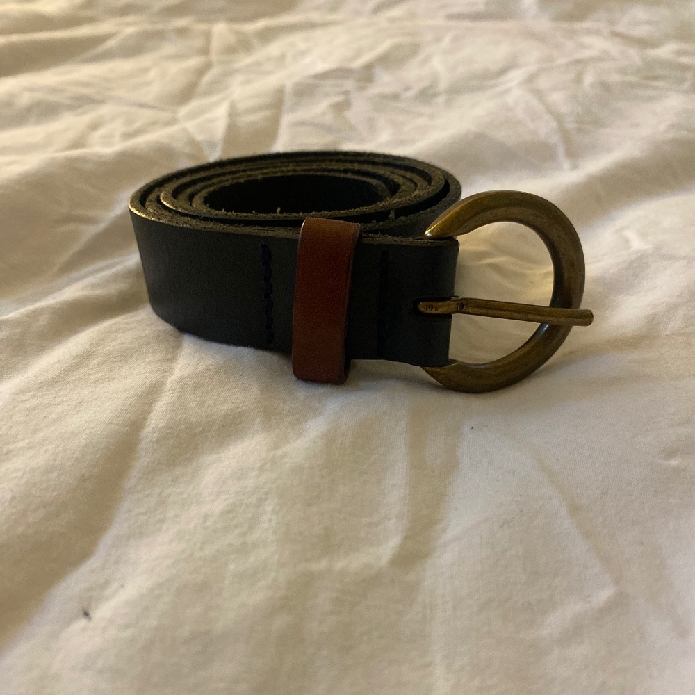 Levis navy leather belt